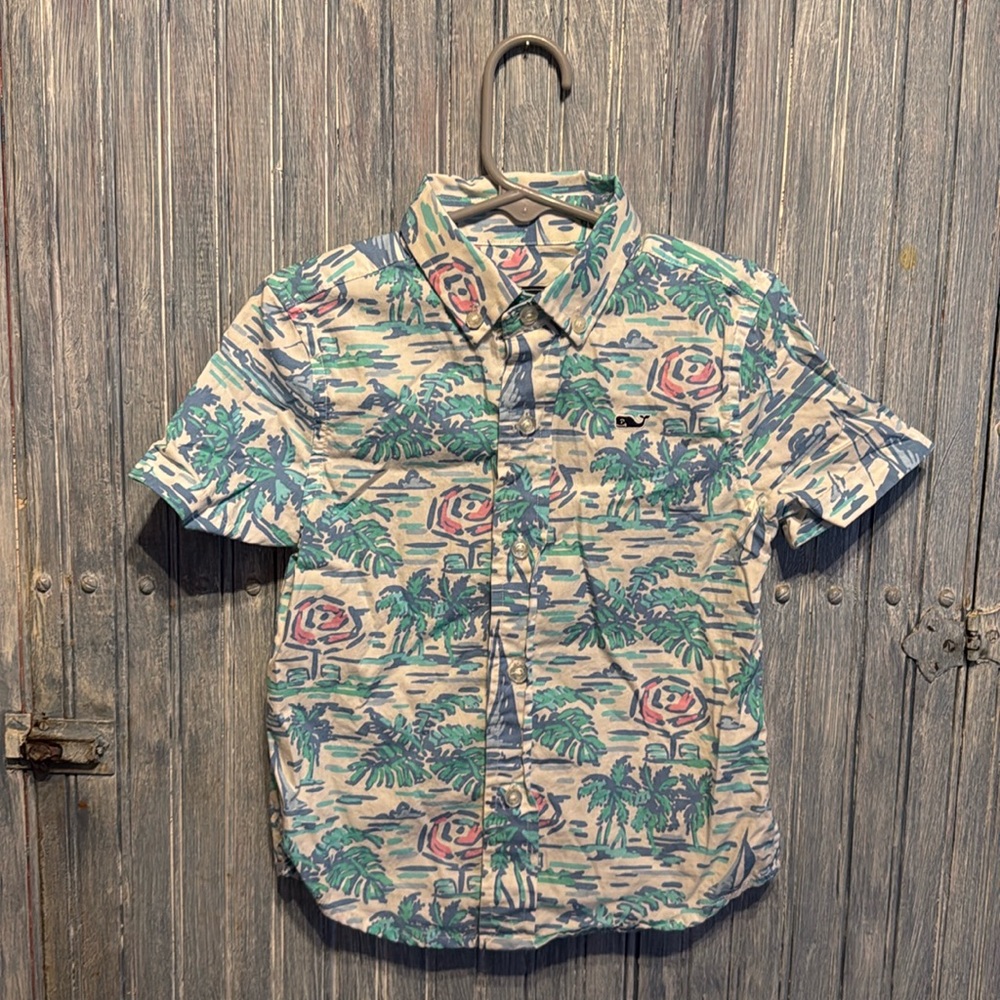 Vineyard Vines 3T button down short sleeve shirt